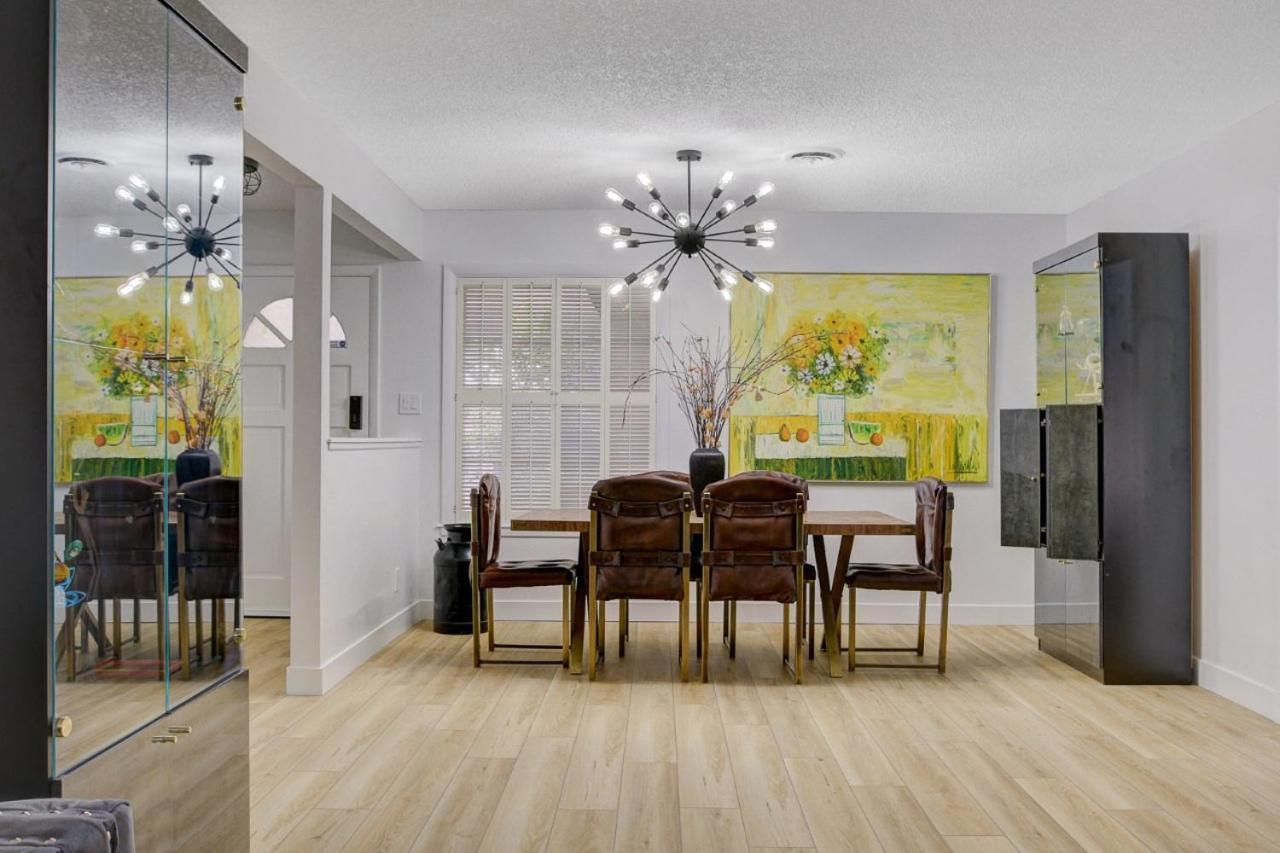 Resort Style 4 Bedroom House With Pool Minutes From Strip Las Vegas Buitenkant foto